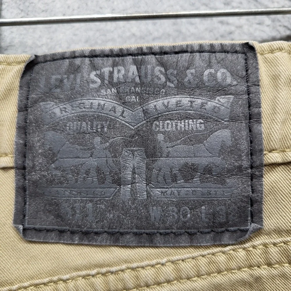 Levi's 511 Men Jeans 30x32 Beige Denim Slim Straight Pockets READ